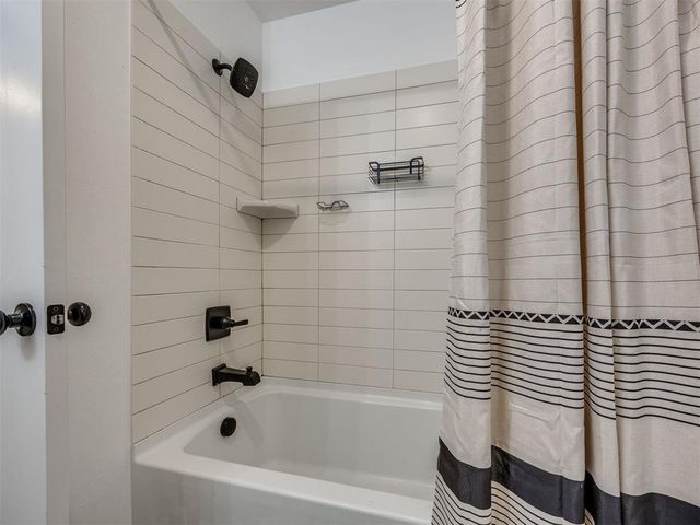 16009 Bison Drive, Oklahoma City, OK 73170