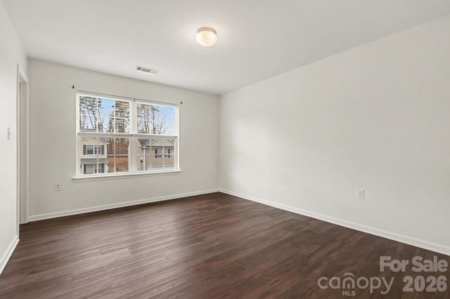 9624 Eagle Feathers Drive, Charlotte, NC 28214