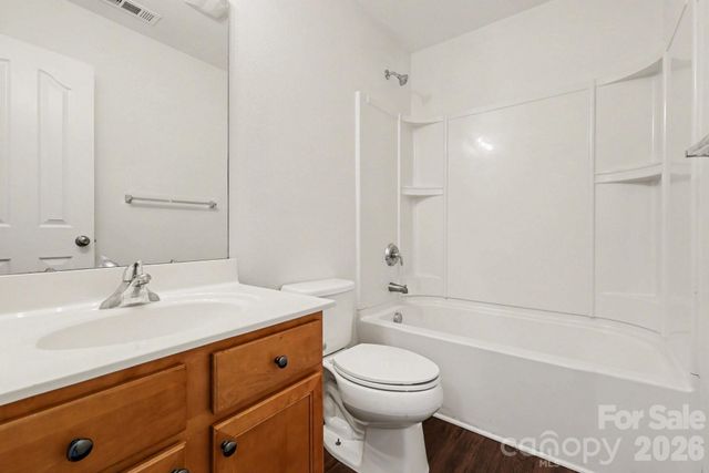 9624 Eagle Feathers Drive, Charlotte, NC 28214