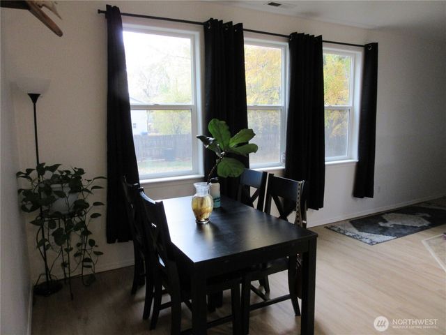 118 E Washington Avenue, Dayton, WA 99328