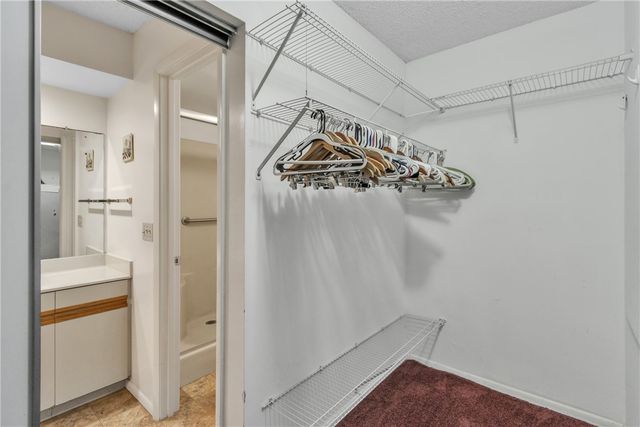 12 Plantation Drive 106, Vero Beach, FL 32966