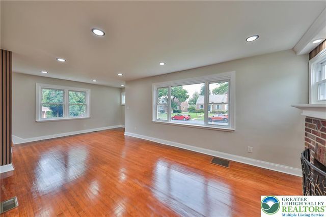 2309 West Washington Street, Allentown City, PA 18104