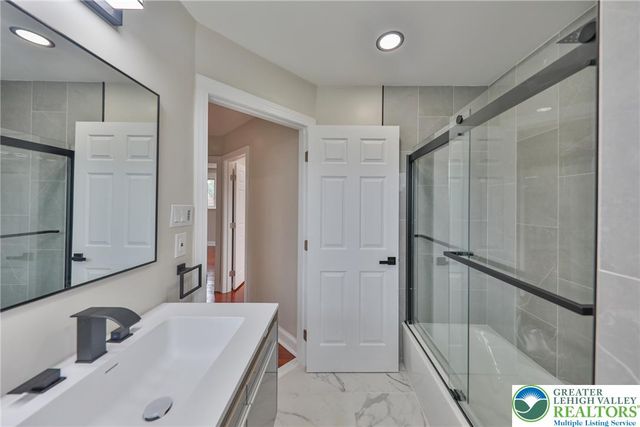 2309 West Washington Street, Allentown City, PA 18104