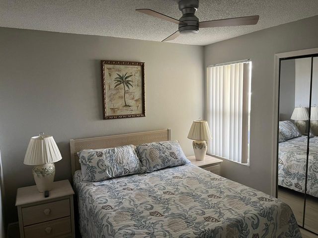 5017 LAGUNA BAY CIRCLE 97, Kissimmee, FL 34746