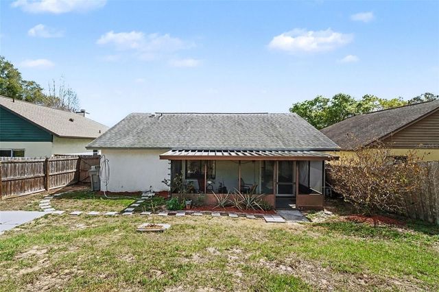 596 LAKE DOE BLVD, Apopka, FL 32703