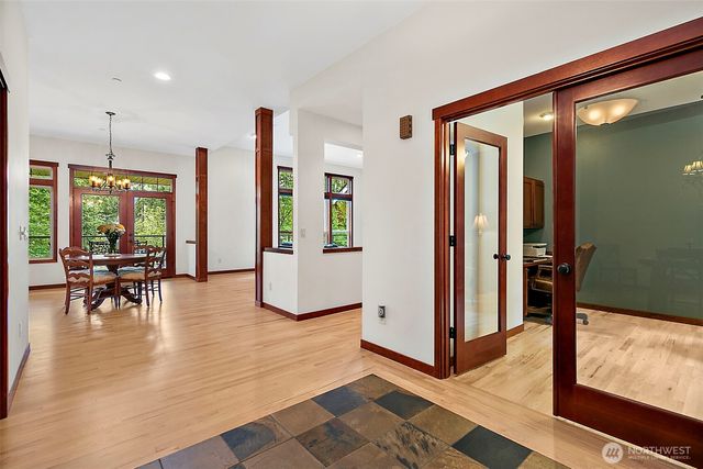 6407 282nd Avenue SE, Issaquah, WA 98027