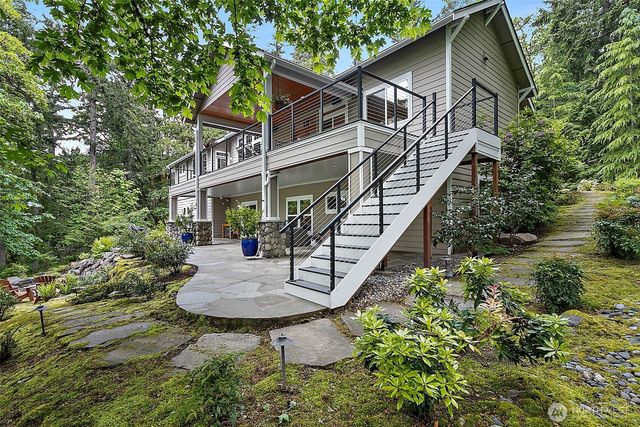 6407 282nd Avenue SE, Issaquah, WA 98027