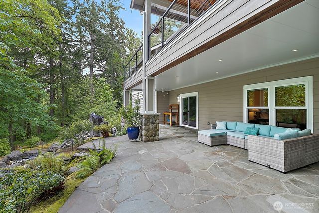 6407 282nd Avenue SE, Issaquah, WA 98027