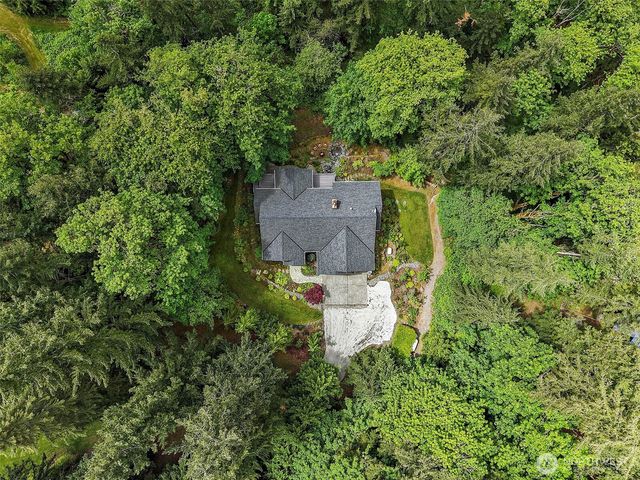6407 282nd Avenue SE, Issaquah, WA 98027