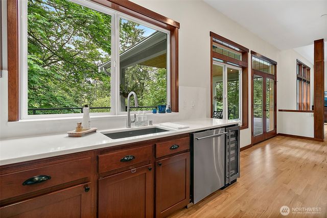 6407 282nd Avenue SE, Issaquah, WA 98027