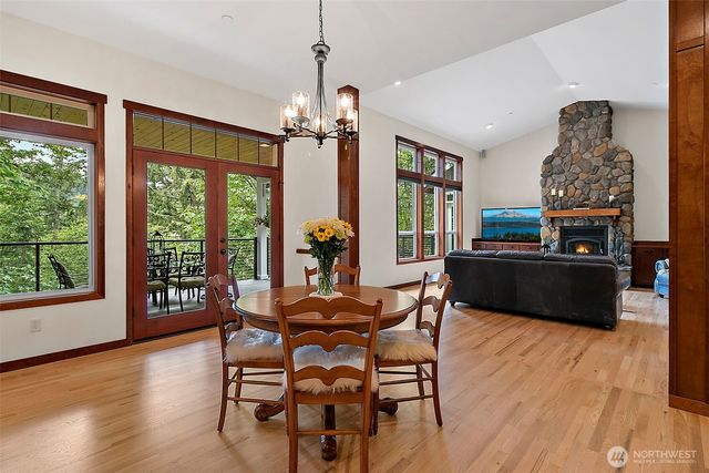 6407 282nd Avenue SE, Issaquah, WA 98027