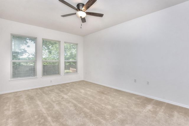 221 Bonham LOOP, Georgetown, TX 78633
