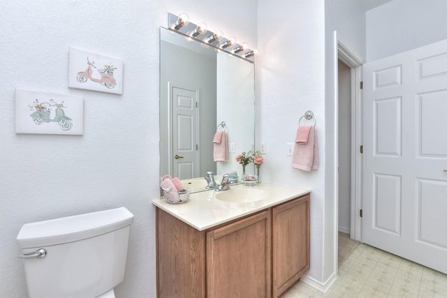 221 Bonham LOOP, Georgetown, TX 78633