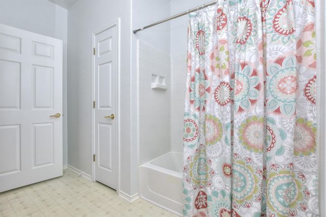 221 Bonham LOOP, Georgetown, TX 78633