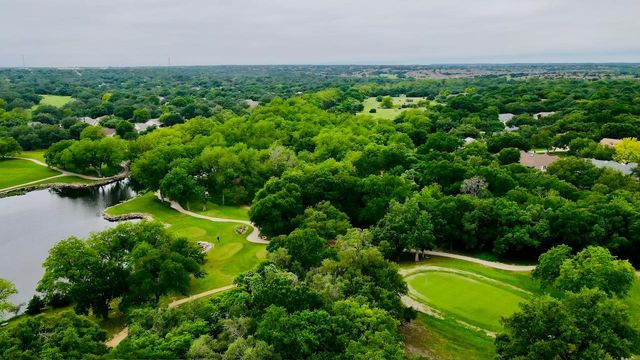 221 Bonham LOOP, Georgetown, TX 78633