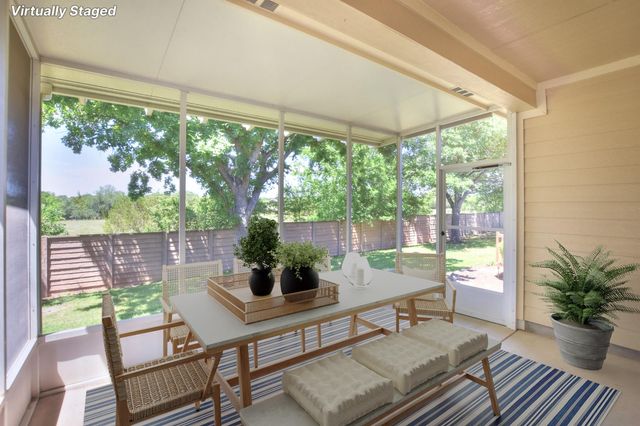 221 Bonham LOOP, Georgetown, TX 78633