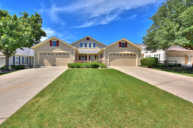 221 Bonham LOOP, Georgetown, TX 78633