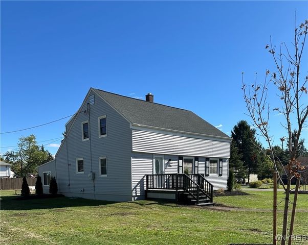 4111 Circle Court, Clarence, NY 14221