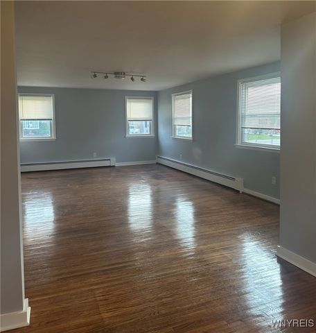 4111 Circle Court, Clarence, NY 14221