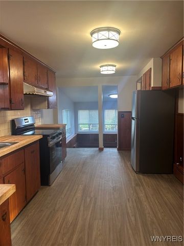 4111 Circle Court, Clarence, NY 14221