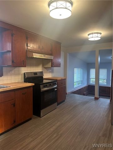 4111 Circle Court, Clarence, NY 14221