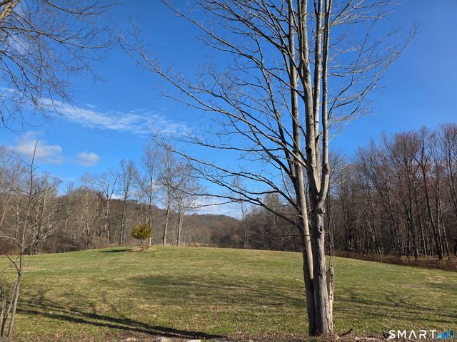 8 Taber Road, Sherman, CT 06784