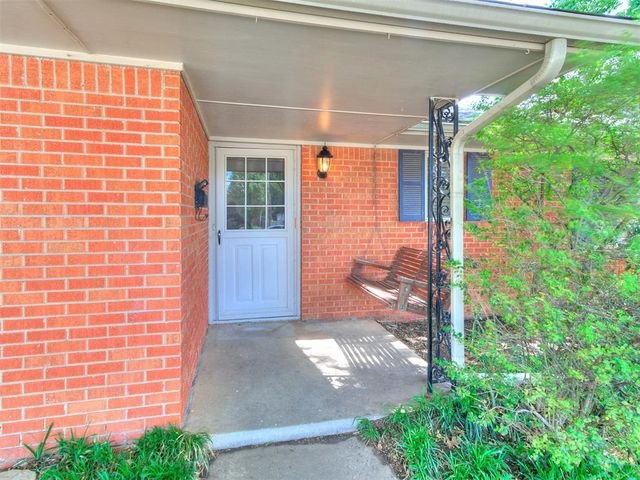 5004 N Warren Avenue, Oklahoma City, OK 73112