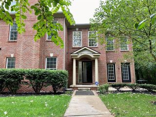 251 S Village Way 21, Canton, MI 48188
