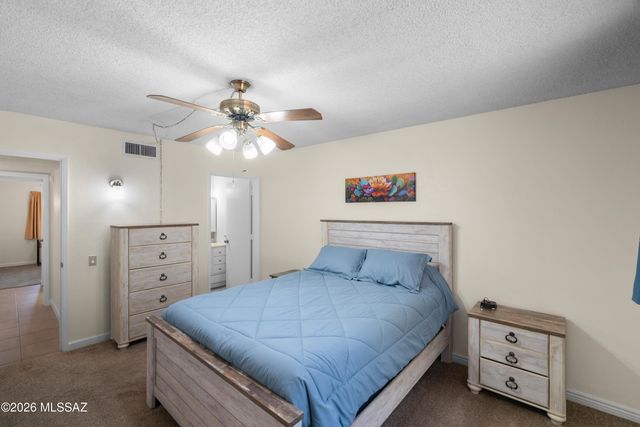 161 N Calle Acuarela, Green Valley, AZ 85614