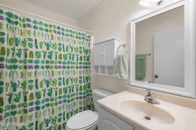 161 N Calle Acuarela, Green Valley, AZ 85614