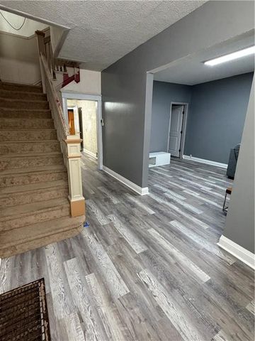 617 Cypress Avenue, Kansas City, MO 64124