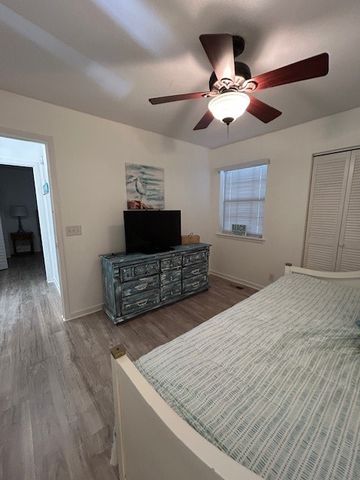 553 Brockinton South Drive, St Simons Island, GA 31522