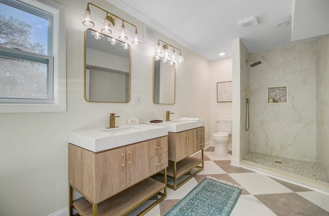 1223 Charlestowne Drive, Charleston, SC 29407