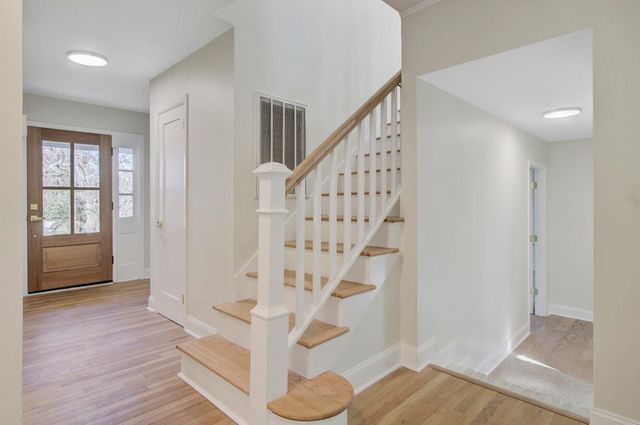 1223 Charlestowne Drive, Charleston, SC 29407