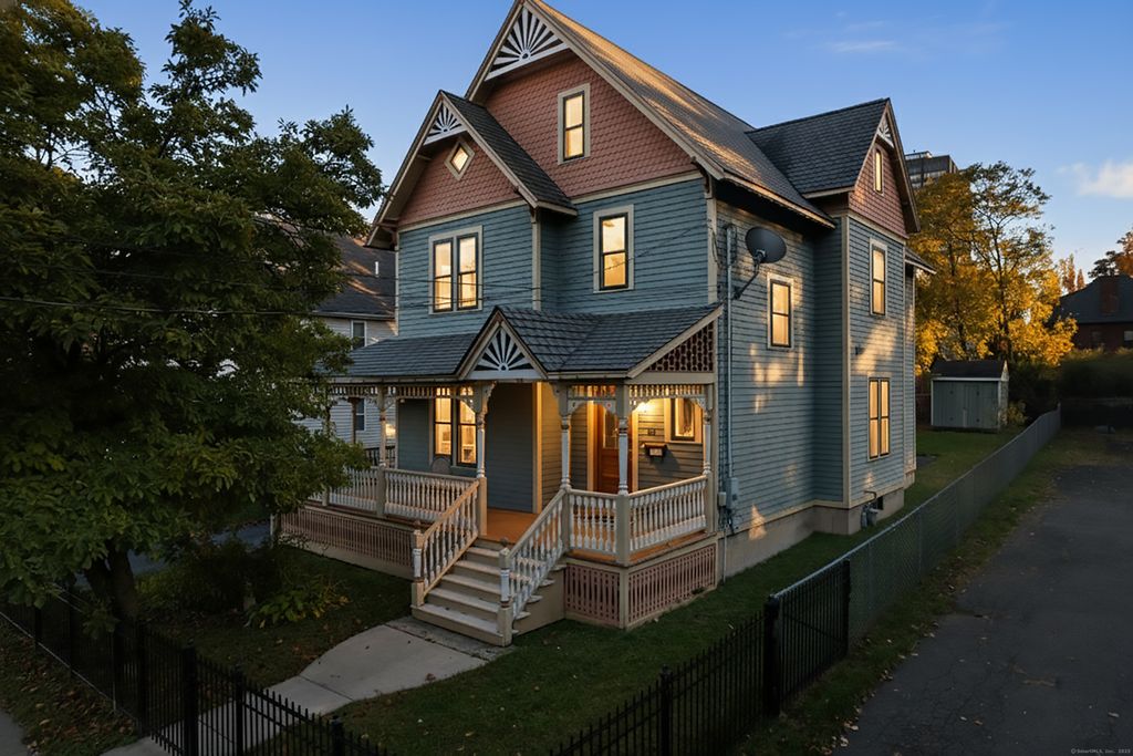 33 Sargeant Street, Hartford, CT 06105