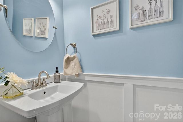 8007 Rolling Meadows Lane, Huntersville, NC 28078