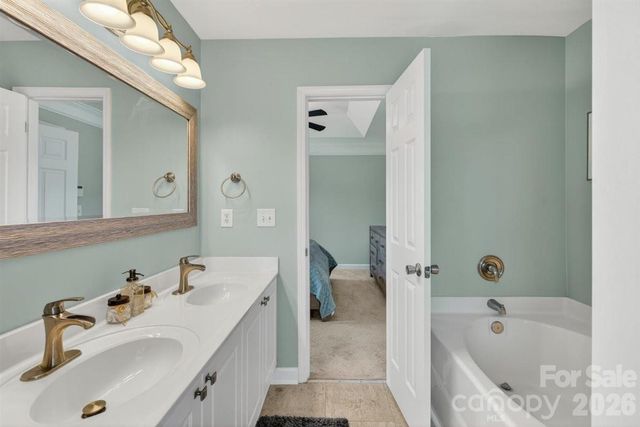 8007 Rolling Meadows Lane, Huntersville, NC 28078