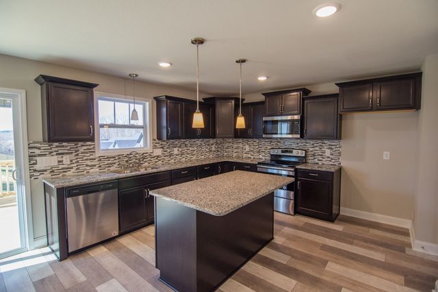 13 Miller Farm, Clarksville, TN 37043