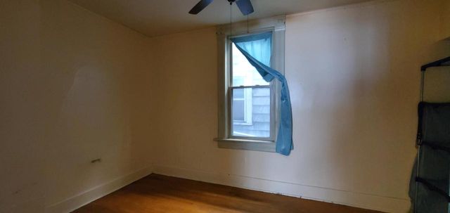 1028 S 32nd STREET, Milwaukee, WI 53215
