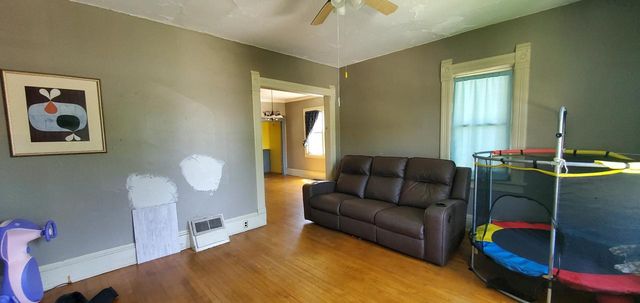 1028 S 32nd STREET, Milwaukee, WI 53215