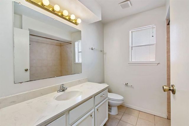 2106 Wickburn Drive, Spring, TX 77386