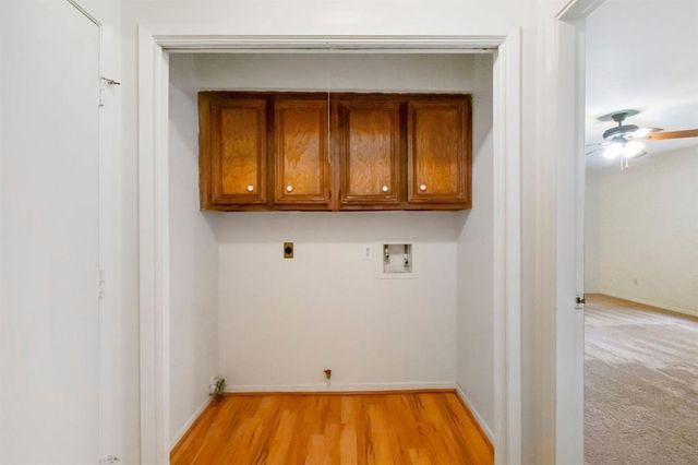 2106 Wickburn Drive, Spring, TX 77386