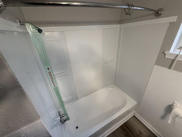 24823 Wilmot Avenue, Eastpointe, MI 48021