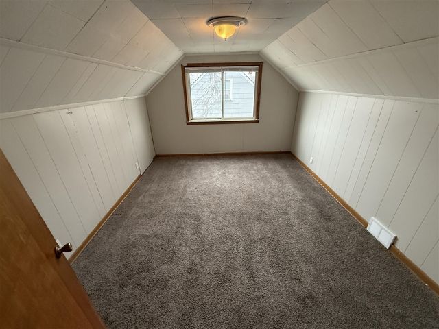 24823 Wilmot Avenue, Eastpointe, MI 48021