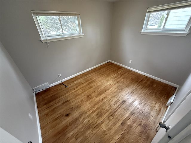 24823 Wilmot Avenue, Eastpointe, MI 48021