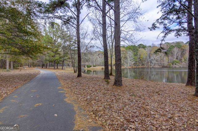 721 Ridgefield Drive, Peachtree City, GA 30269