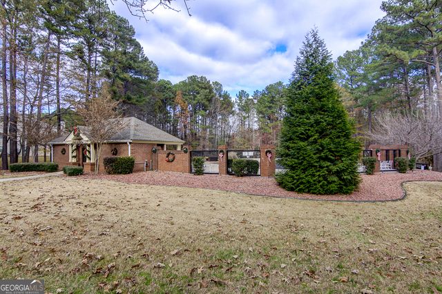 721 Ridgefield Drive, Peachtree City, GA 30269