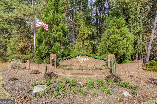 721 Ridgefield Drive, Peachtree City, GA 30269