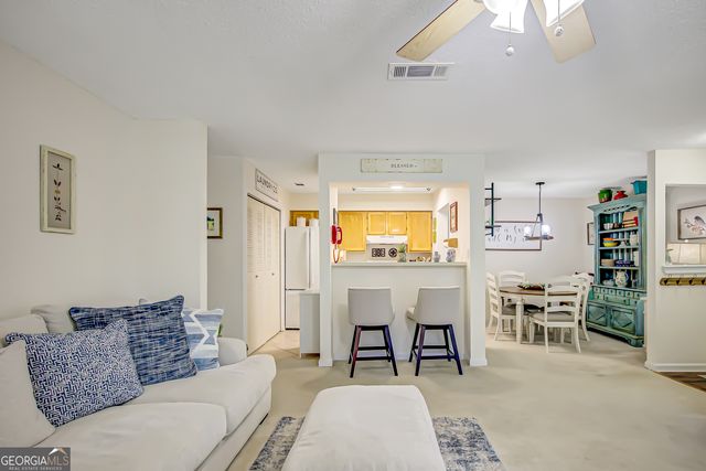 721 Ridgefield Drive, Peachtree City, GA 30269