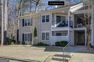 721 Ridgefield Drive, Peachtree City, GA 30269